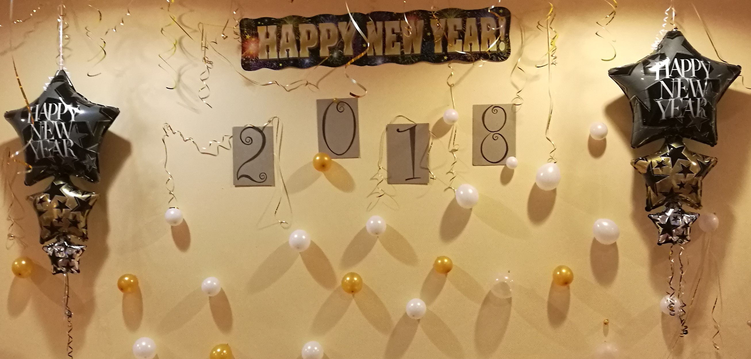 Happy New Year Fólia Lufi - 2018 számos Fal Dekor -
