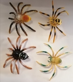 pókok halloweenre dekorációs kellékek
